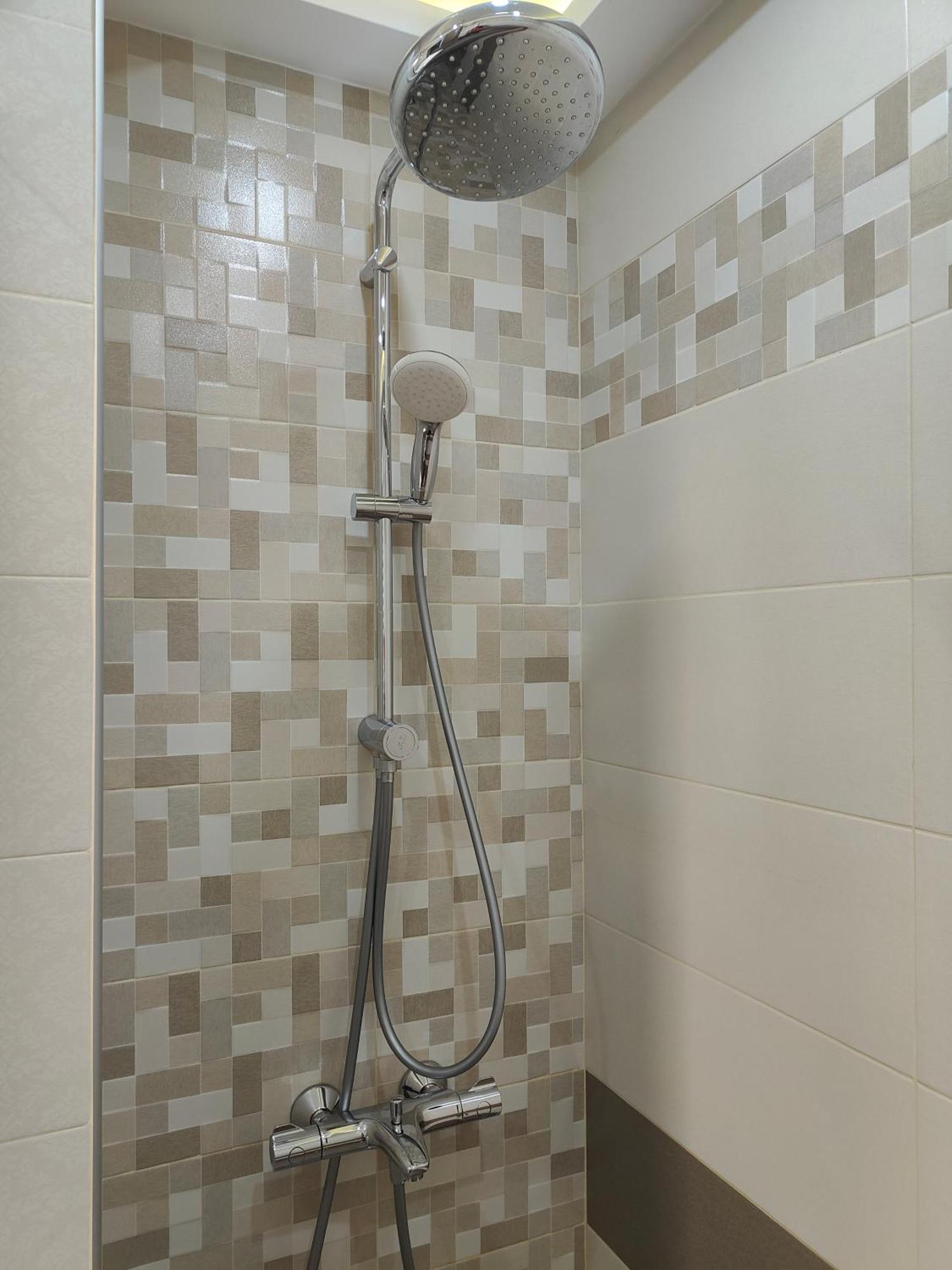 Newly Renovated 2 Bedroom In Apartament Sofia