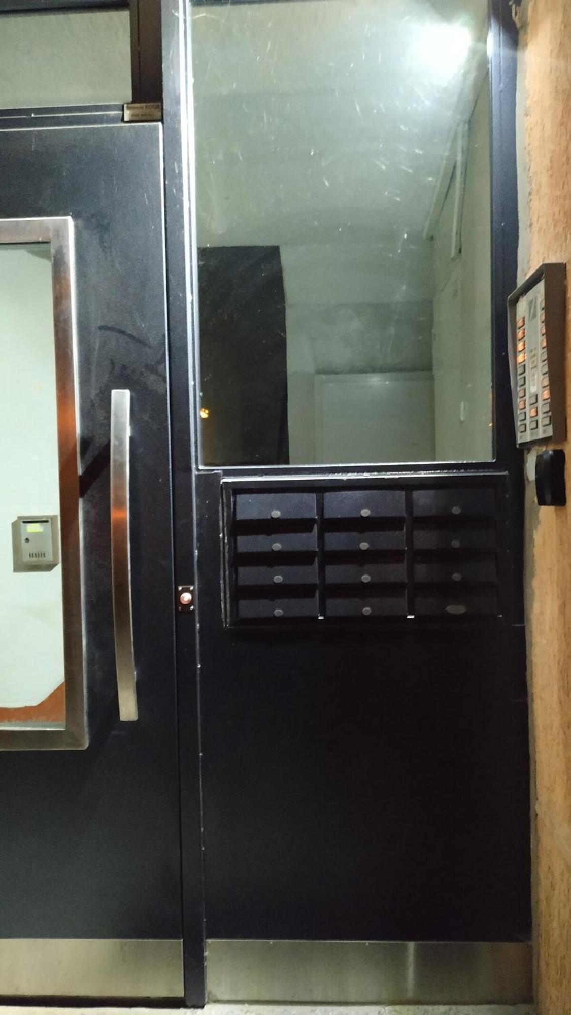 Apartemen Newly Renovated 2 Bedroom In Sofia